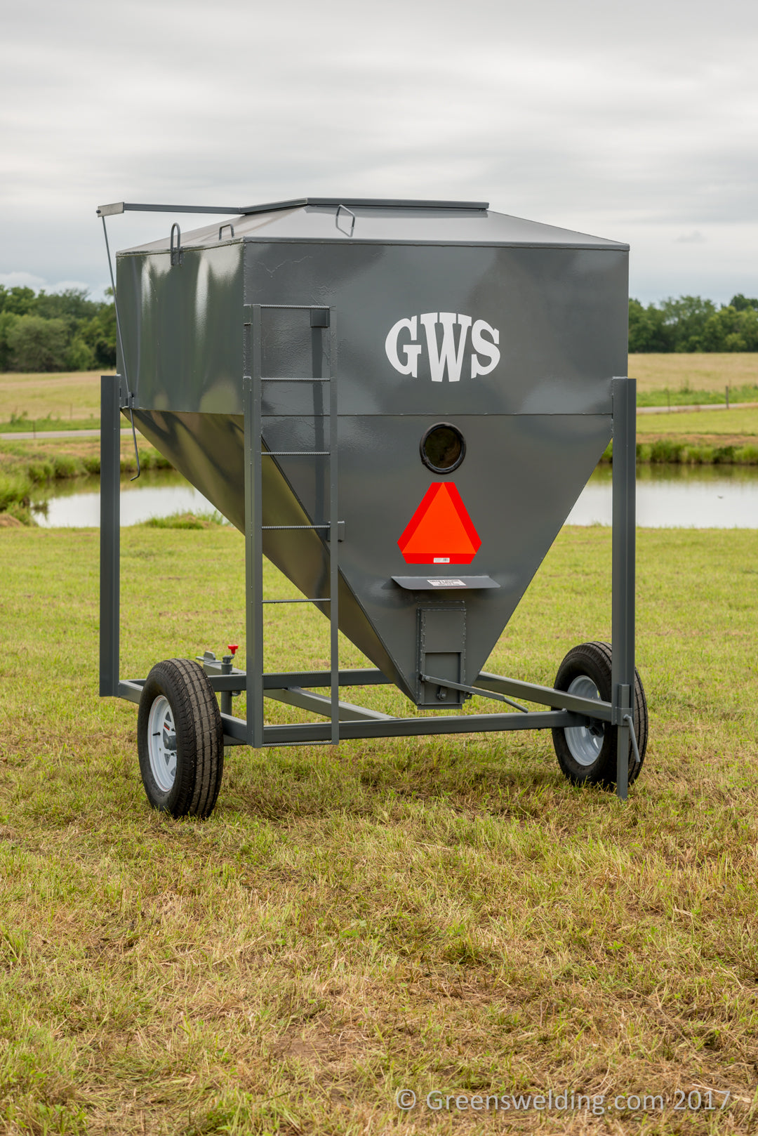 GWS 3-Ton Portable Bulk Feed Bin